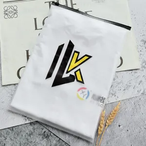 Kustom Dicetak Logo Matt Hitam Ritsleting Poli Plastik Jelas Zip Lock Frosted Eva Zip Lock Kemasan Tas Pengiriman untuk T Shirt