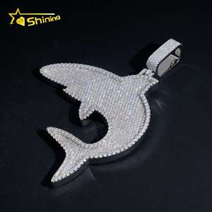 Pendentif requin en argent 925 serti de moissanite, bijoux hip-hop, pendentif personnalisé en moissanite, breloques pour hommes - Product Image 4