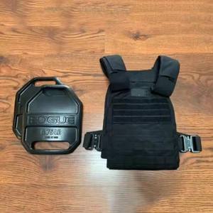 سترة حمل الوزن قابلة للتعديل بشعار خاص Molle للياقة البدنية سترة تحمل الوزن للتدريب في الصالة الرياضية معدات اللياقة البدنية سترة موازنة - Product Image 3