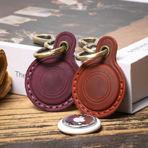 Funda de Cuero Genuino de Vaca Estilo Retro de Lujo para Airtags, con Llavero, Venta al Por Mayor de Fábrica - Product Image 3