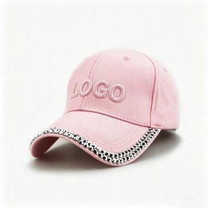 Casquette de baseball personnalisée avec strass, logo brodé blanc et visière ornée de cristaux, style trucker - Product Image 6