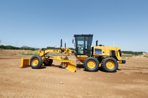 Niveleuse à moteur 917F de haute qualité, 170 ch, avec lame et ripper, pour la construction routière en Algérie, en stock - Product Image 5