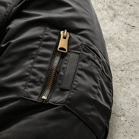 Fabricants OEM de vêtements streetwear, vestes varsity en nylon surdimensionnées à fermeture éclair personnalisées, vestes bomber pour hommes