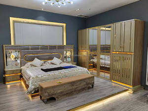 2025 Mirrored <strong>Headboard</strong> Elegant Luxurious <strong>Super</strong> <strong>king</strong> Size 8 Doors Royal Furniture Antique Gold Bedroom Furniture Sets - Product Image 3