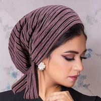 Vente en gros : Foulard-chapeau à longue queue rayé pour femme, en polyester, bonnet hijab, accessoires turban multicolores