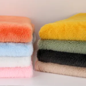 1.65m*650g/m 390gsm 12-17mm Faux Fur Home Textiles Pet Carpet 100% Polyester Plush Fabric For Clothing