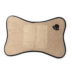 Hot Sale Luxus Mikro faser Pet Bowl <span class=keywords><strong>Mat</strong></span> Moderne bestickte rutsch feste Knochen form Fütterung matte für Hunde und Katzen für Futter wasser - Product Image 3