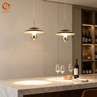 Lustre suspendu moderne minimaliste en aluminium à LED, CRI 90 élevé, garantie 2 ans, taille moyenne, pour salle à manger