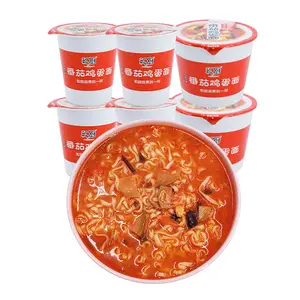 Fideos chinos de tomate sin aceite, fideos instantáneos secos y congelados, comida saludable, fideos de estilo Ramen