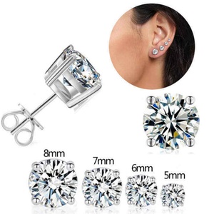 Boucles d'oreilles clous en or massif 10K jaune et blanc, diamant de laboratoire 1 carat couleur D VS1, personnalisées en gros pour femmes et hommes - Product Image 1