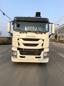 Truk Derek Jepang ISUZU VC66 VC61 8x4 <span class=keywords><strong>30</strong></span> <span class=keywords><strong>Ton</strong></span> dengan Derek Teleskopik Zoomlion 17.8/20m, Kontrol Knuckle/Remote, Derek 15 <span class=keywords><strong>Ton</strong></span> 20t.m, Gearbox 12600 KG - Product Image 5
