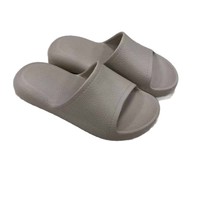 Claquettes EVA personnalisées avec logo, unisexes, à semelle épaisse, pour la maison, pour couples, antidérapantes, pour la salle de bain, claquettes EVA Cloud, vente en gros