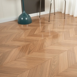Nuevo Suelo <span class=keywords><strong>Laminado</strong></span> de Parqué Antideslizante con Ranura en V de 12 mm y Acabado Brillante <span class=keywords><strong>AC5</strong></span> - Product Image 5