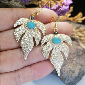 Orecchini a Gancio Vintage a Forma di Foglia con Accenti Colorati, Stile Semplice, Accessori di Moda per Donne, Vendita all'Ingrosso - Product Image 2