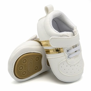 Sepatu Bayi Sol Lembut Grosir untuk Belajar Berjalan Usia 0-12 Bulan Sepatu Bayi Baru Lahir Putih Sepatu Bayi Prewalker - Product Image 6