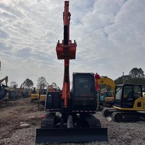 Excavatrice sur chenilles Hitachi ZX70 d'occasion, mini-pelle hydraulique de 7 tonnes, Hitachi ZX70 d'origine japonaise pour la construction urbaine et la remise en état des terres agricoles - Product Image 5