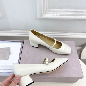 Zapatos de Tacón Cuadrado Blancos Estilo Mary Jane para Mujer, con Correa de Perlas, para Vestir o Uso Casual - Product Image 1