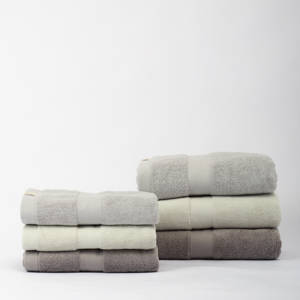 Ensemble de 2 serviettes Mindal en coton ultra doux sans torsion, haute absorption, pour le visage et le bain - Product Image 3