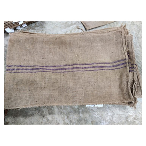 Saco de Yute para Alimento Animal, Grado Alimenticio, Interior de Fibra Natural, Embalaje Transpirable para Alimento de Aves, Suministro Esencial para Granjas - Product Image 1