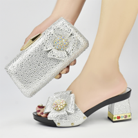 Ensemble de chaussures et sac assortis de haute qualité, jaunes, de style africain, avec boutons italiens, à bout ouvert, à talons hauts, pour l'été, pour femmes, pour les fêtes au Nigeria