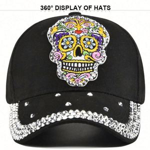 Casquettes de baseball sportives unisexes en denim à visière courbée 5 panneaux avec strass et fermeture snapback – Tissu courant, vente en gros - Product Image 3