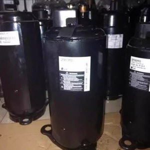 Compresor de Refrigeración HYZL QK173KAG para Equipos de Aire Acondicionado, Almacenamiento en Frío y Bombas de Calor - Product Image 1