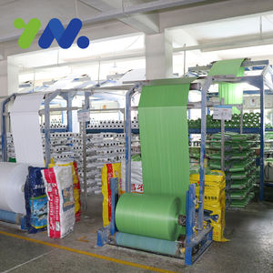 Respectueux de l'environnement PP tissé rouleaux de tissu blanc emballage agricole couche de couverture pour les ordures cadeau pas cher <span class=keywords><strong>prix</strong></span> PP tissé tubulaire tissu - Product Image 2