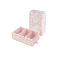 Boîte cadeau rigide rose multi-compartiments, écologique, avec doublure en éponge, finition mate, structure à ruban, logo personnalisé pour sous-vêtements