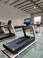 Tapis roulant électrique commercial avec écran LCD, machine de course à pied, structure en acier pour salle de sport et fitness