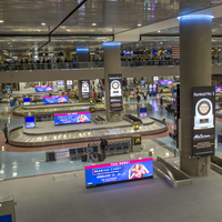 Écran d'affichage LED pour aéroport 8K HD IP65 étanche pour halls de départ/portes/liberté - Certifié CE