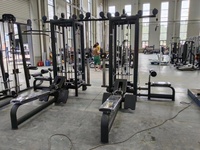 Appareil de musculation multifonctionnel à 5 stations pour la musculation à domicile