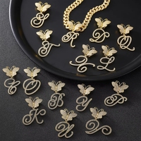 Collier Pendentif Lettre A-Z 26 Alphabet avec Strass Incrustés, Chaîne Maille Cubaine et Fermoir Papillon – Bijoux Hip Hop Tendance