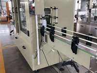 Machine de remplissage automatique pour produits de nettoyage, produits de blanchiment, liquides corrosifs, produits chimiques acides et pesticides
