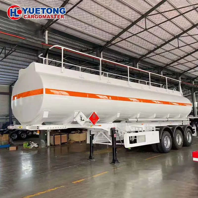 Yuetong Bas Prix métal essence et essence camion-citerne 30000 litres avec 5 compartiments mobile pétrolier diesel
