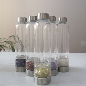 Nouveaux produits 2025 Bouteille d'<span class=keywords><strong>eau</strong></span> en cristal Bouteille d'<span class=keywords><strong>eau</strong></span> en pierre précieuse Infusée d'énergie Guérison naturelle Gemme d'<span class=keywords><strong>eau</strong></span> Sans BPA - Product Image 3