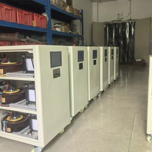 Fuente de alimentación de fábrica Estabilizador de voltaje trifásico ODM/OEM 80kva Regulador de voltaje automático de alta precisión para la industria AVR de oficina - Product Image 5