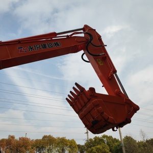 รถขุดไฮดรอลิกขนาดเล็ก Hitachi ZX70 สีเดิมจากโรงงาน เหมาะสำหรับงานก่อสร้าง แถมฟรีรางยางเสริม - Product Image 5
