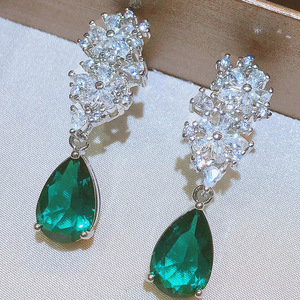 Eleganti Orecchini Pendenti a Goccia con Fiori per Donne, Orecchini a Forma di Pera, Gioielli alla Moda per Feste, Vendita all'Ingrosso - Product Image 4