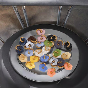 Pendientes de Aro Huecos de Acero Inoxidable con Baño de Oro PVD de 18K, Diseño Floral Colorido, Joyería Ligera y Moderna para Mujer - Product Image 2