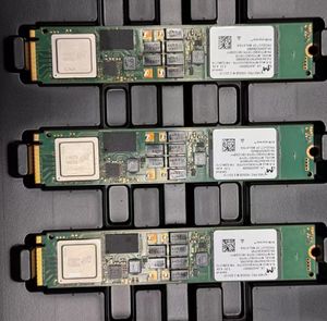 Supermicro 1,92 TB M.2 22x110mm 7450 PRO NVMe PCLe4.0 TLC MTFDKBG1T9TFR Unidad interna de estado sólido - Product Image 2