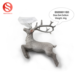 Usine vente <span class=keywords><strong>directe</strong></span> pas cher décorations d'arbre De Noël or accrocher ornement renne licorne résine figurine de cerf - Product Image 2