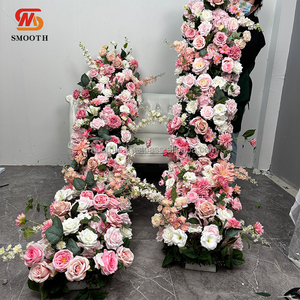 งานตกแต่งงานแต่งงานสุดหรู โต๊ะยาวประดับดอกโบตั๋นสีชมพูประดิษฐ์ - Product Image 5