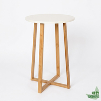 Table basse ronde en bambou naturel avec base croisée et plateau blanc, style minimaliste, table d'appoint pour salon et chambre