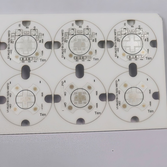 High Luminous Efficiency Lighting Ceramic Lamp Board Ceramic Circuit PCB for Lighting Substrate