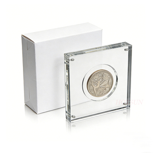 Boîte à monnaies en acrylique transparente carrée, présentoir transparent pour pièces de collection, boîte à monnaies en acrylique magnétique - Product Image 1