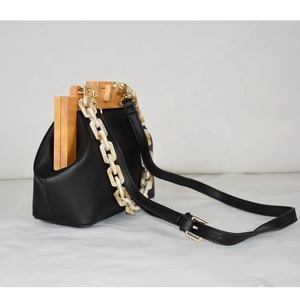 <span class=keywords><strong>Sac</strong></span> de soirée à cadre en <span class=keywords><strong>bois</strong></span> de haute qualité pochette acrylique à chaîne de styliste - Product Image 5