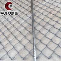Haute qualité 6ft 8ft galvanisé à chaud Cyclone fil rouleau diamant maille chaîne lien fil pour fermes treillis métallique en acier