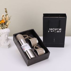 Business-grade 304 Stainless Steel Insulated Water Cup Set Three Lids Double-walled Vacuum Design 6-12 Hours Thermal Insulation - Product Image 5