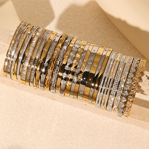 Bracelet de luxe haut de gamme en acier inoxydable plaqué or 18 carats PVD poli, anti-ternissement, avec zircons, bijoux de créateur pour femmes - Product Image 1