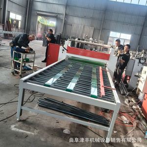 Machine à plastifier le plastique Jf-600, largeur 3000 mm, équipement d'application de film entièrement automatique pour PVC expansé et matériaux réfléchissants - Product Image 1